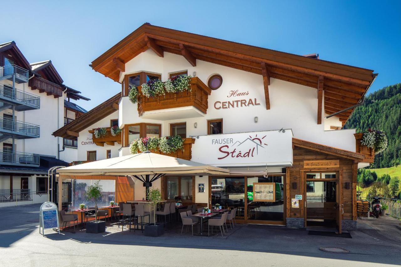 Haus Central Serfaus Kültér fotó