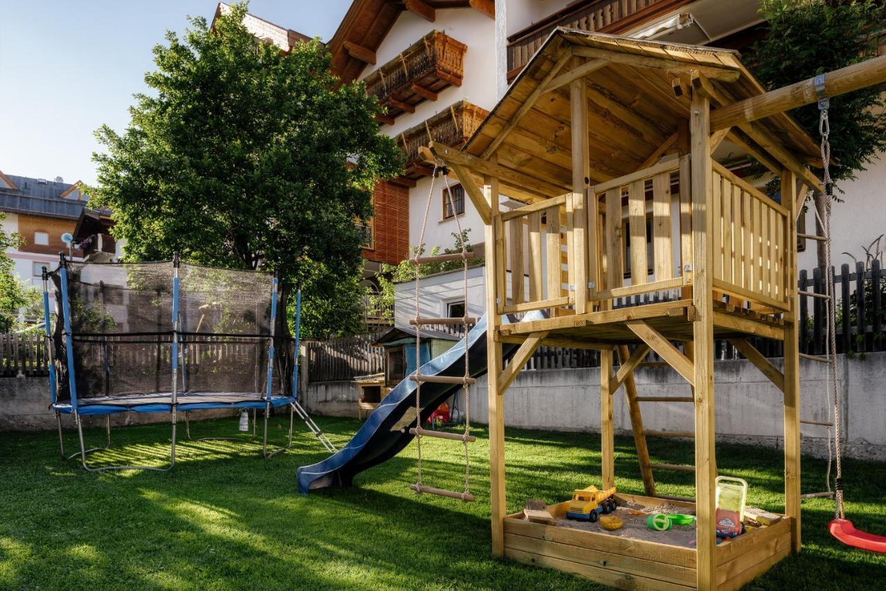 Haus Central Serfaus Kültér fotó